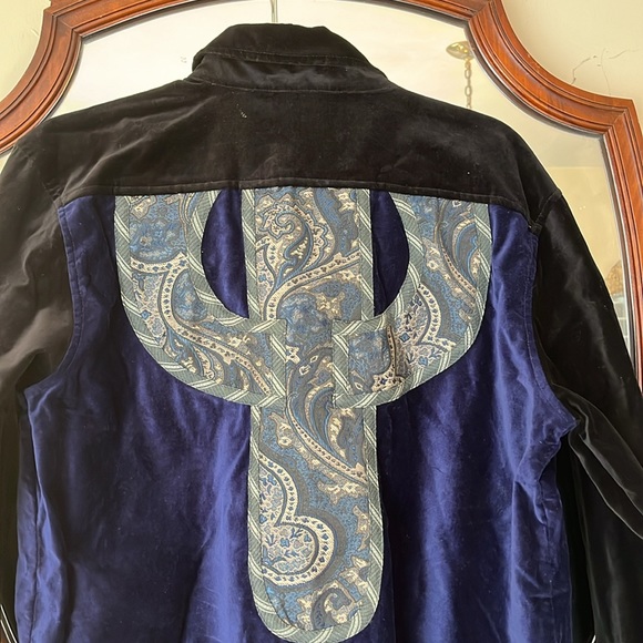Koos of Course Velvet Shirt with Design on Back. Size Small In EUC. Button down. - Picture 4 of 8